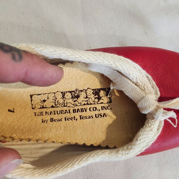 Vintage Toddler Red Leather Ballet Shoes By Bear Feet, Texas Size 7 new - Picture 2 of 3